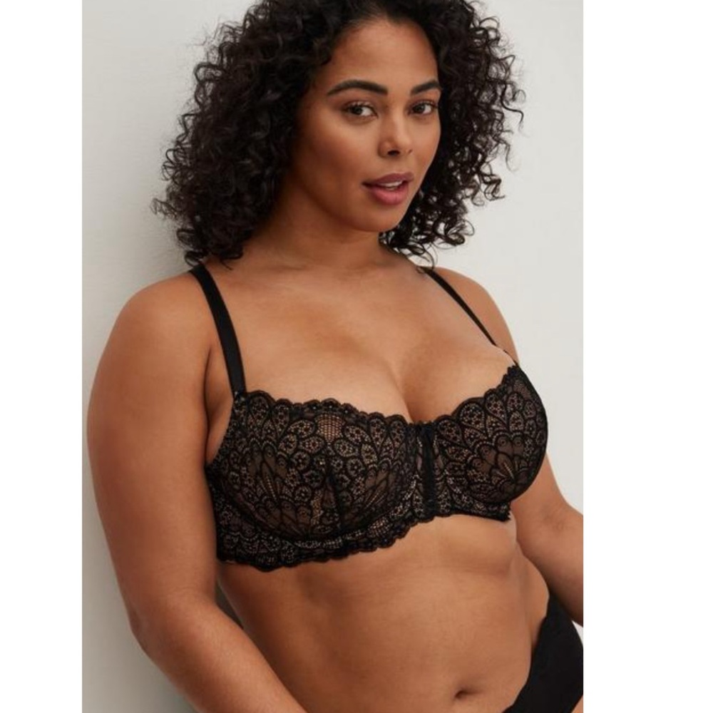New Torrid Black Lace Unlined Balconette Bra